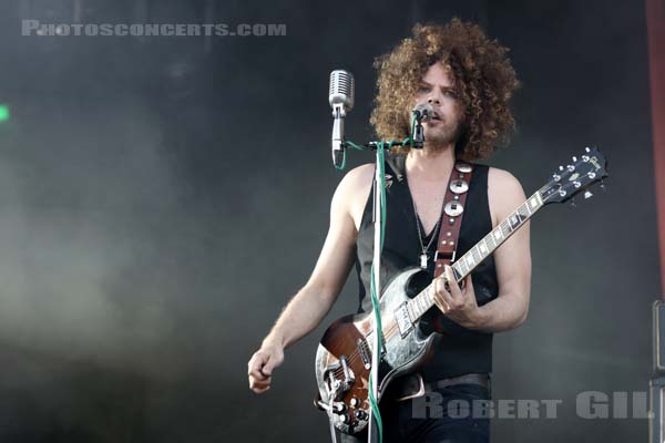 WOLFMOTHER - 2016-08-27 - SAINT CLOUD - Domaine National - Grande Scene - 